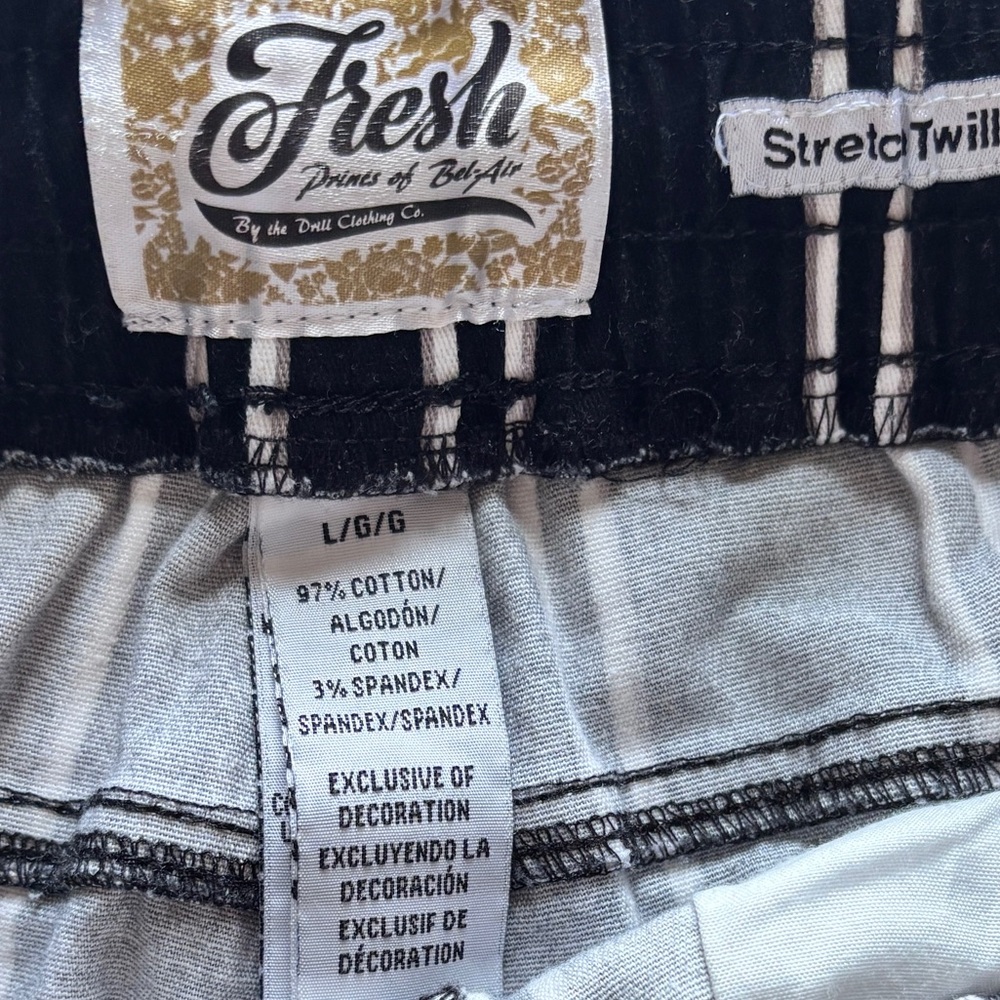 FRESH SHORTS - Picture 10 of 12